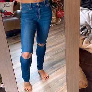 Hollister ripped dark blue skinny jeans